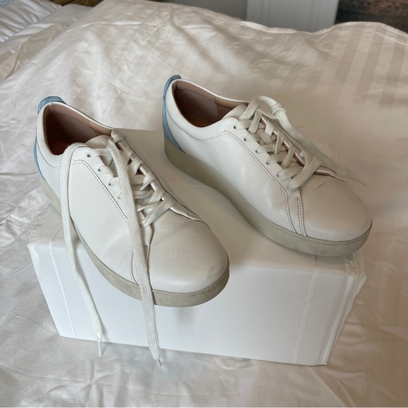 FitFlop White Leather Trainers with Blue Suede Accent Sneakers / Tennis Shoes - Picture 7 of 10